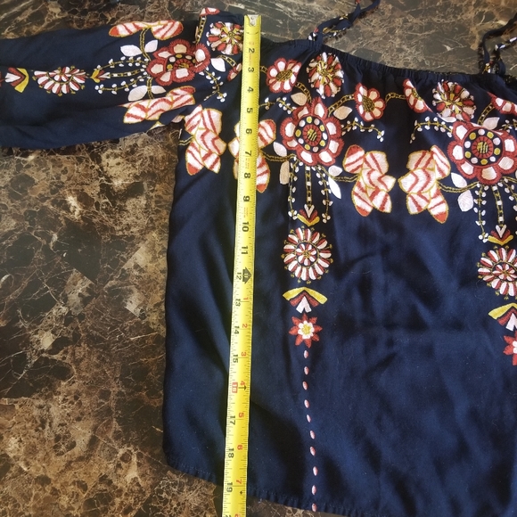 Ganji LA Cold Shoulder Off Shoulder Boho Top SZ Small - Picture 5 of 8